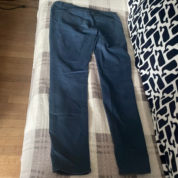 Navy blue pants from Max jeans.size 6. - Picture 4 of 4